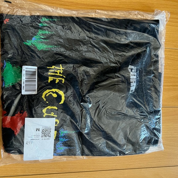 NWT! The Cure Tee Size Medium - Picture 3 of 5